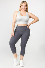 Load image into Gallery viewer, Buttery Soft Capri Activewear Leggings