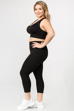 Load image into Gallery viewer, Buttery Soft Capri Activewear Leggings