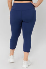 Load image into Gallery viewer, Buttery Soft Capri Activewear Leggings