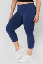 Load image into Gallery viewer, Buttery Soft Capri Activewear Leggings