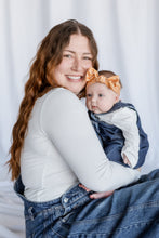 Load image into Gallery viewer, Mama and Me Mini Session