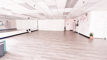 Load image into Gallery viewer, Studio Rental: Pop Up