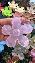 Load image into Gallery viewer, Large Flower Clips