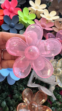 Load image into Gallery viewer, Large Flower Clips
