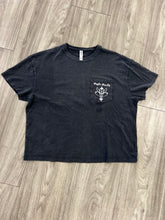 Load image into Gallery viewer, Pocketed Power Pump Crop Tee