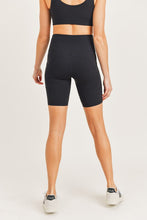 Load image into Gallery viewer, Bronze - TACTEL-Lycra High-Impact Biker Shorts
