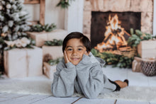 Load image into Gallery viewer, Christmas Mini Sessions 2025

