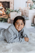 Load image into Gallery viewer, Christmas Mini Sessions 2025
