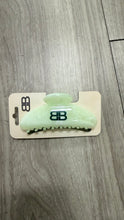 Load image into Gallery viewer, BB Grounded Claw Clip

